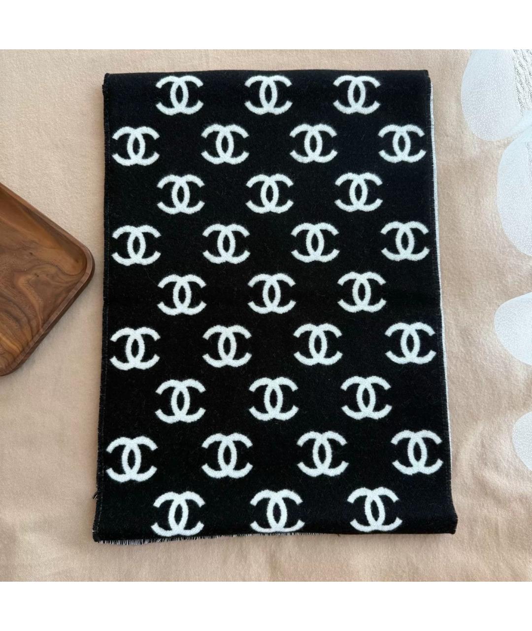 CHANEL Черный кашемировый шарф, фото 3