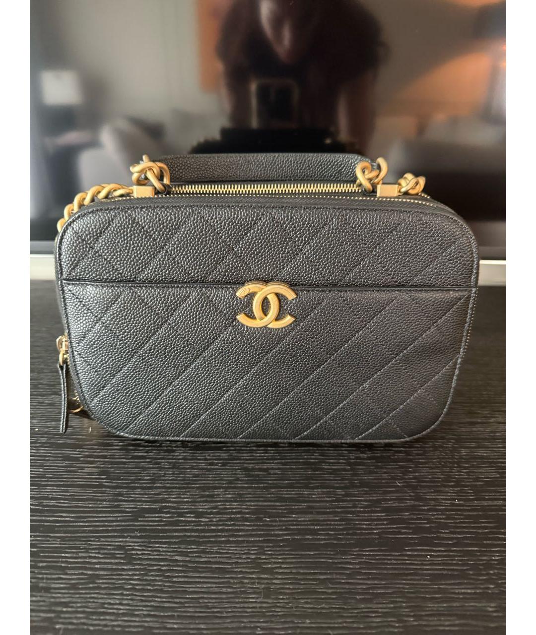 CHANEL Черная кожаная сумка через плечо, фото 6