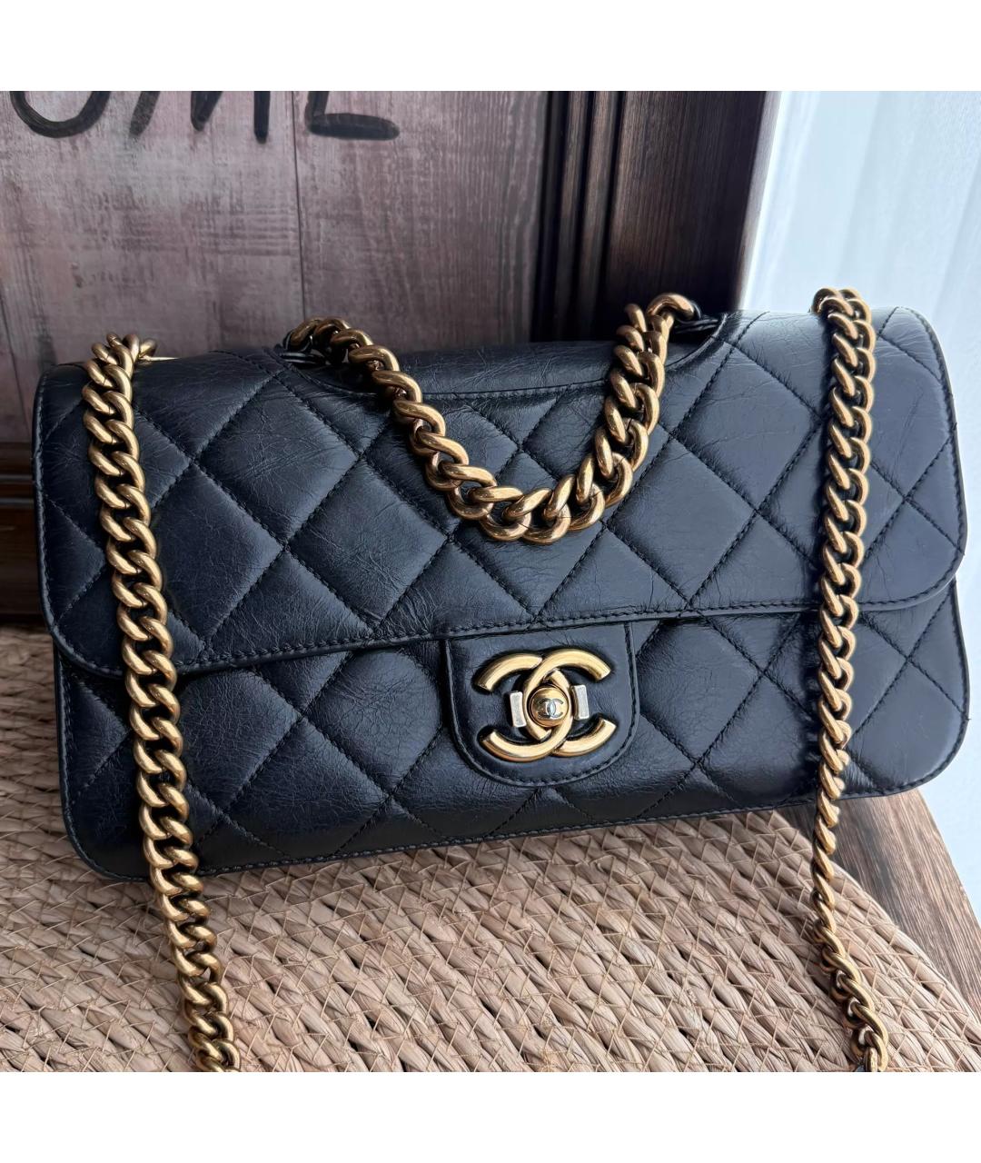 CHANEL Черная кожаная сумка через плечо, фото 2