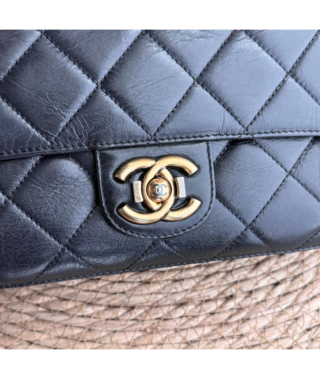CHANEL Черная кожаная сумка через плечо, фото 4