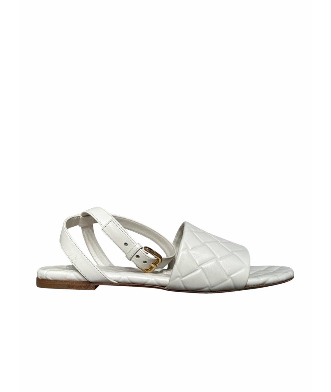 BOTTEGA VENETA Белые кожаные сандалии, фото 1