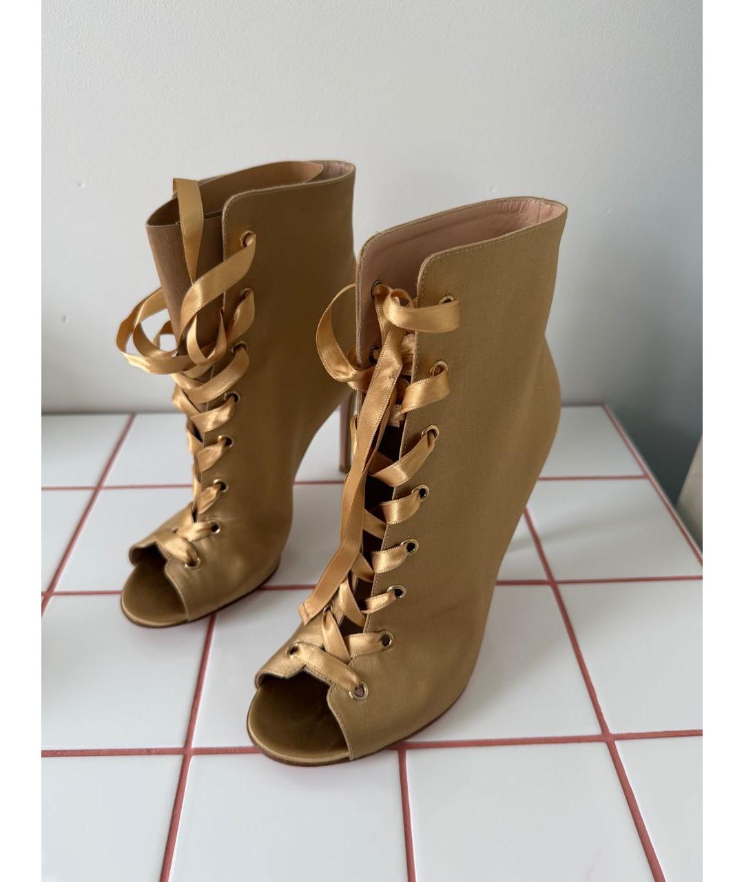 GIANVITO ROSSI Золотые кожаные ботильоны, фото 5