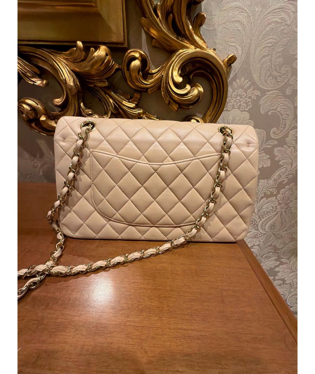 CHANEL Бежевая кожаная сумка через плечо, фото 3