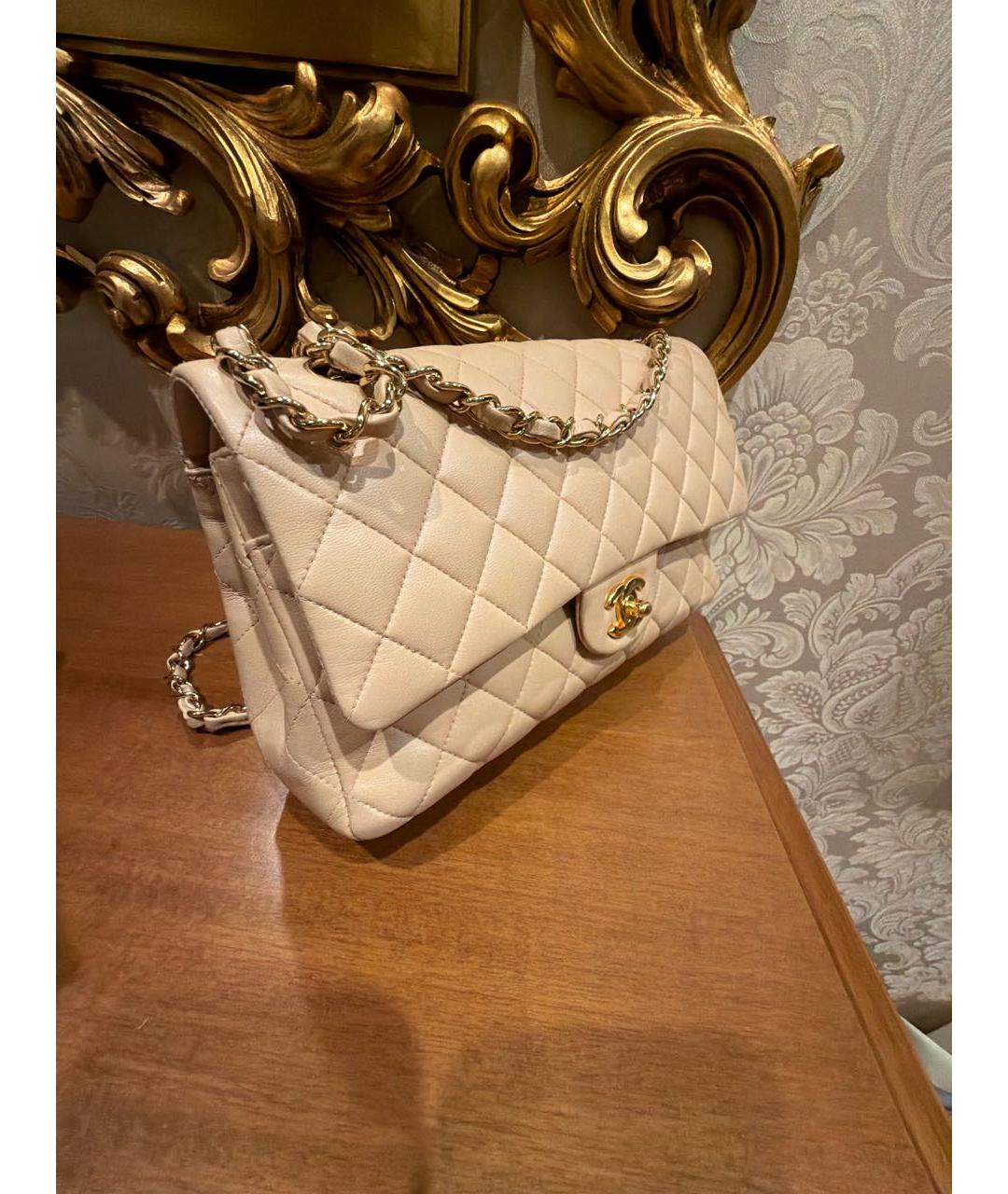 CHANEL Бежевая кожаная сумка через плечо, фото 2