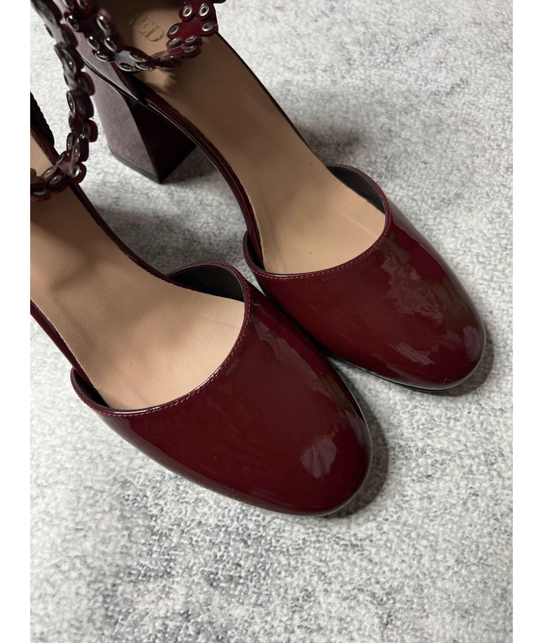 RED VALENTINO Бордовые туфли из лакированной кожи, фото 5