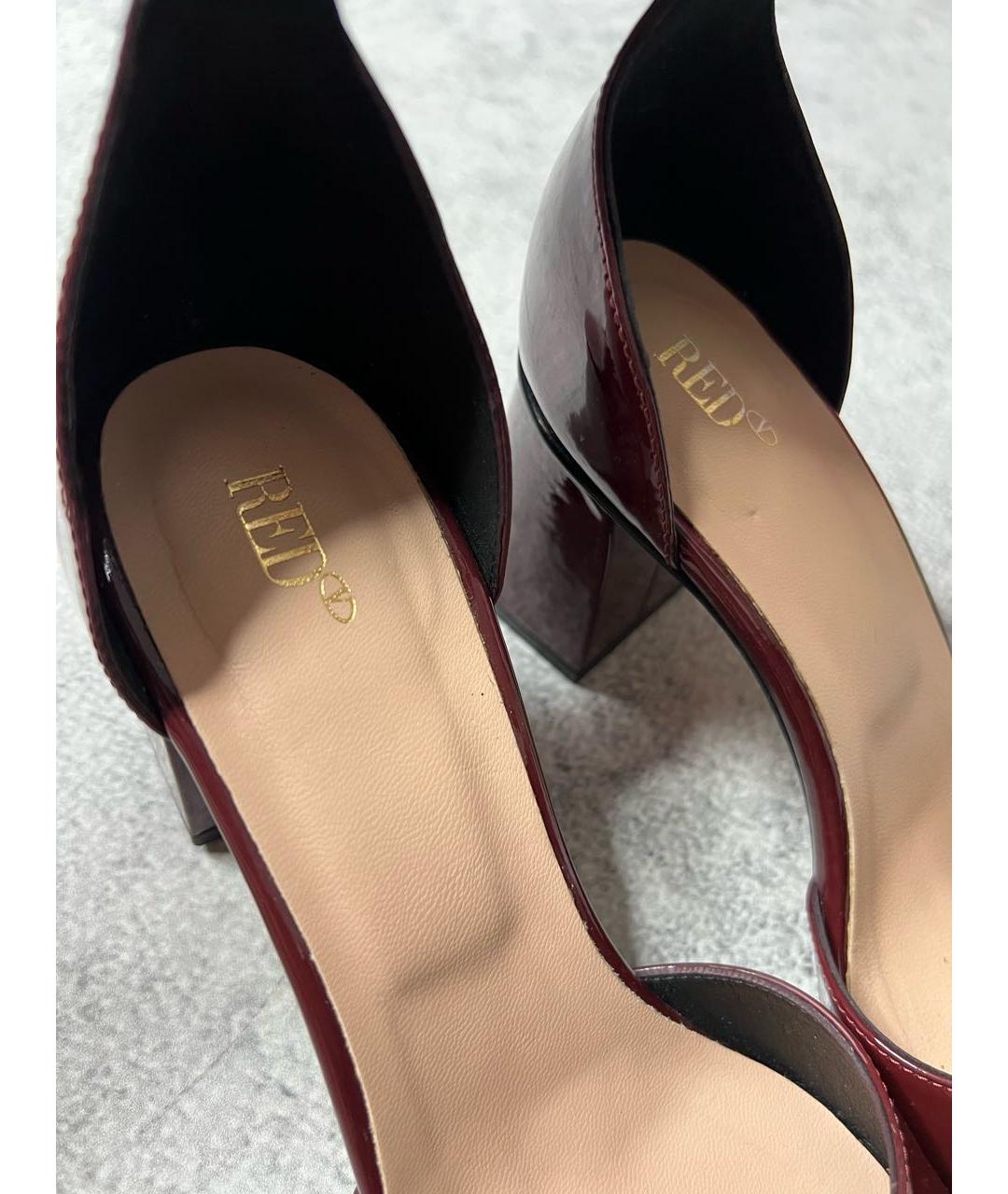 RED VALENTINO Бордовые туфли из лакированной кожи, фото 6