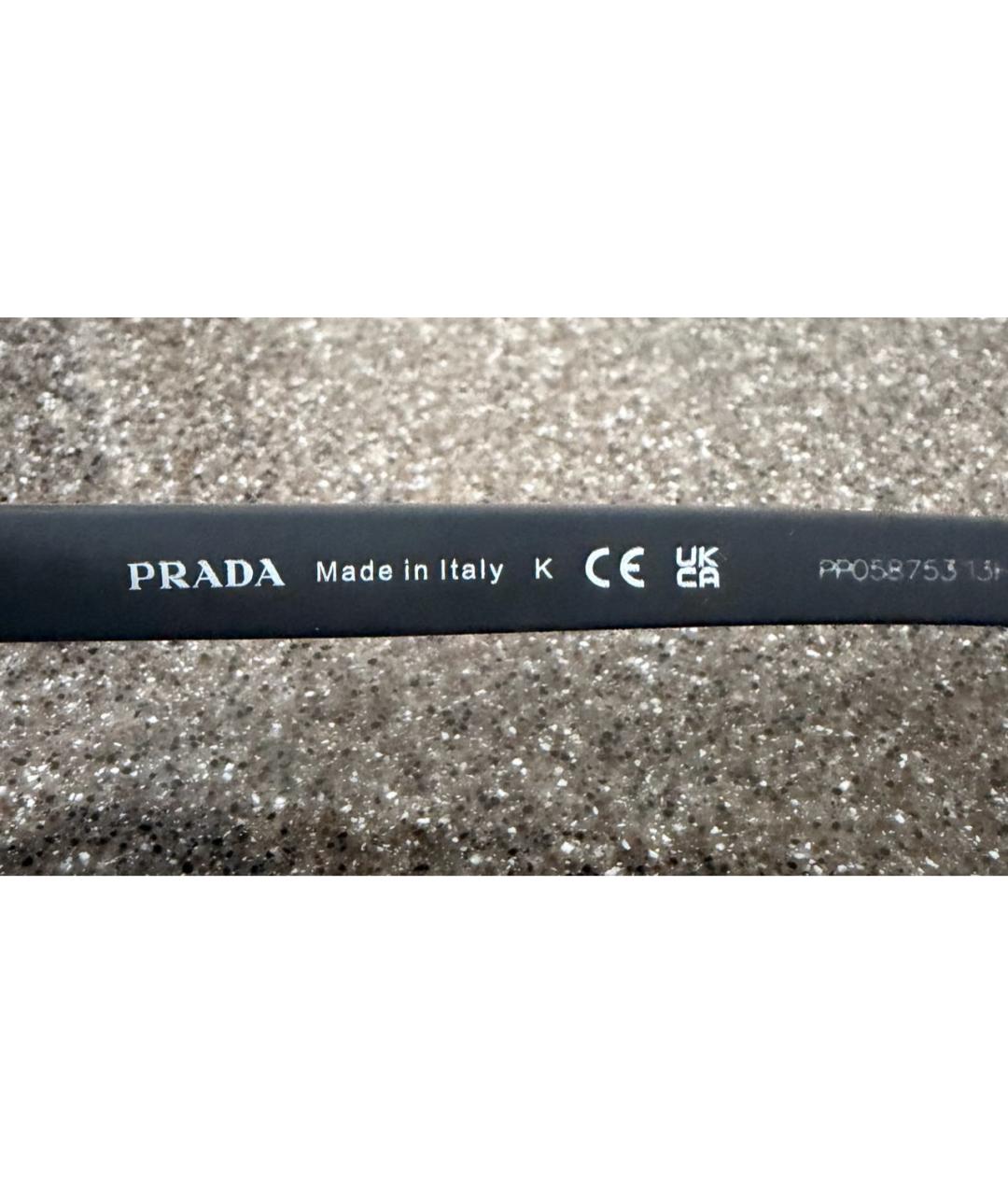 PRADA Серые пластиковые солнцезащитные очки, фото 6