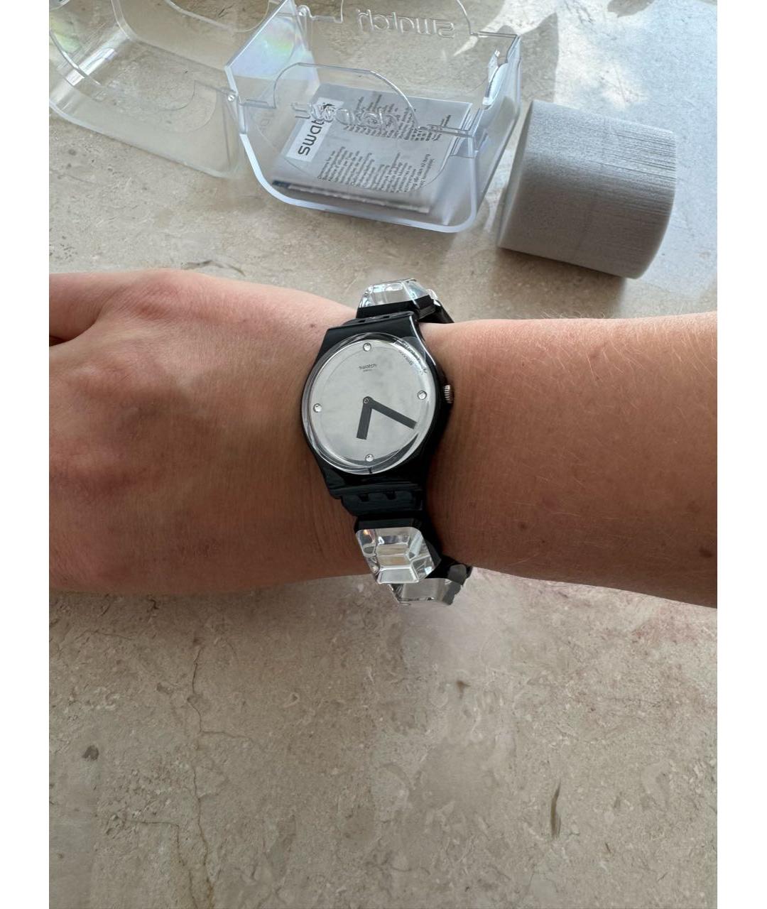 Swatch Прозрачные пластиковые часы, фото 5