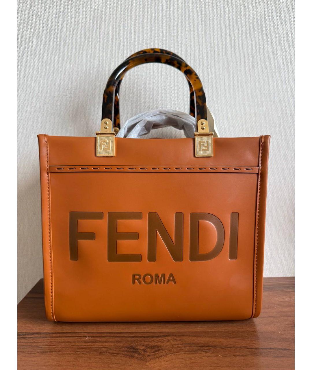 FENDI Коричневая кожаная сумка с короткими ручками, фото 5