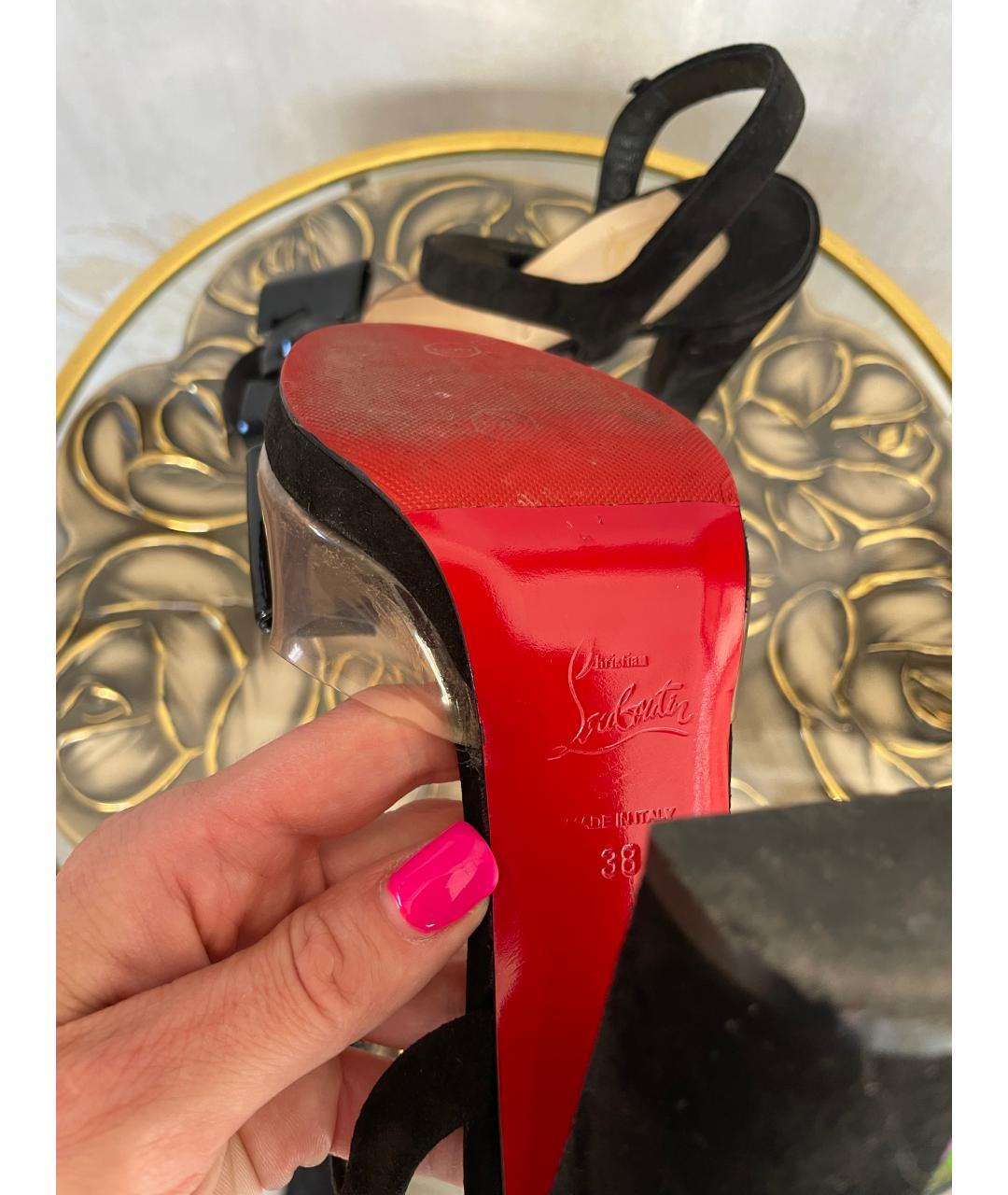 CHRISTIAN LOUBOUTIN Черные замшевые босоножки, фото 6