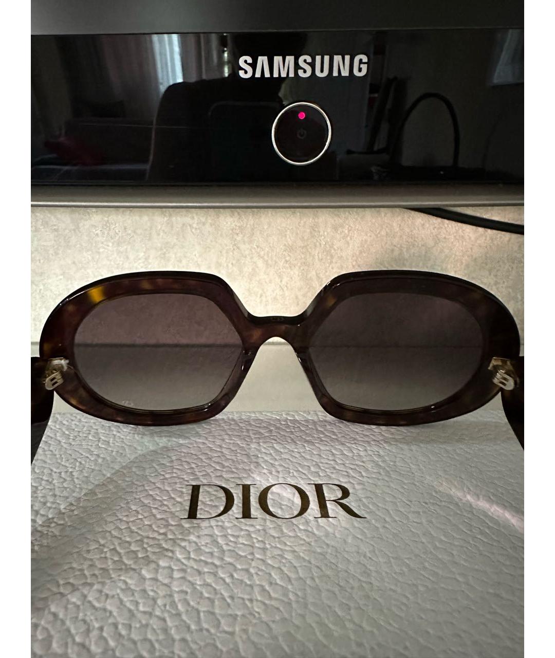 CHRISTIAN DIOR Коричневые пластиковые солнцезащитные очки, фото 3