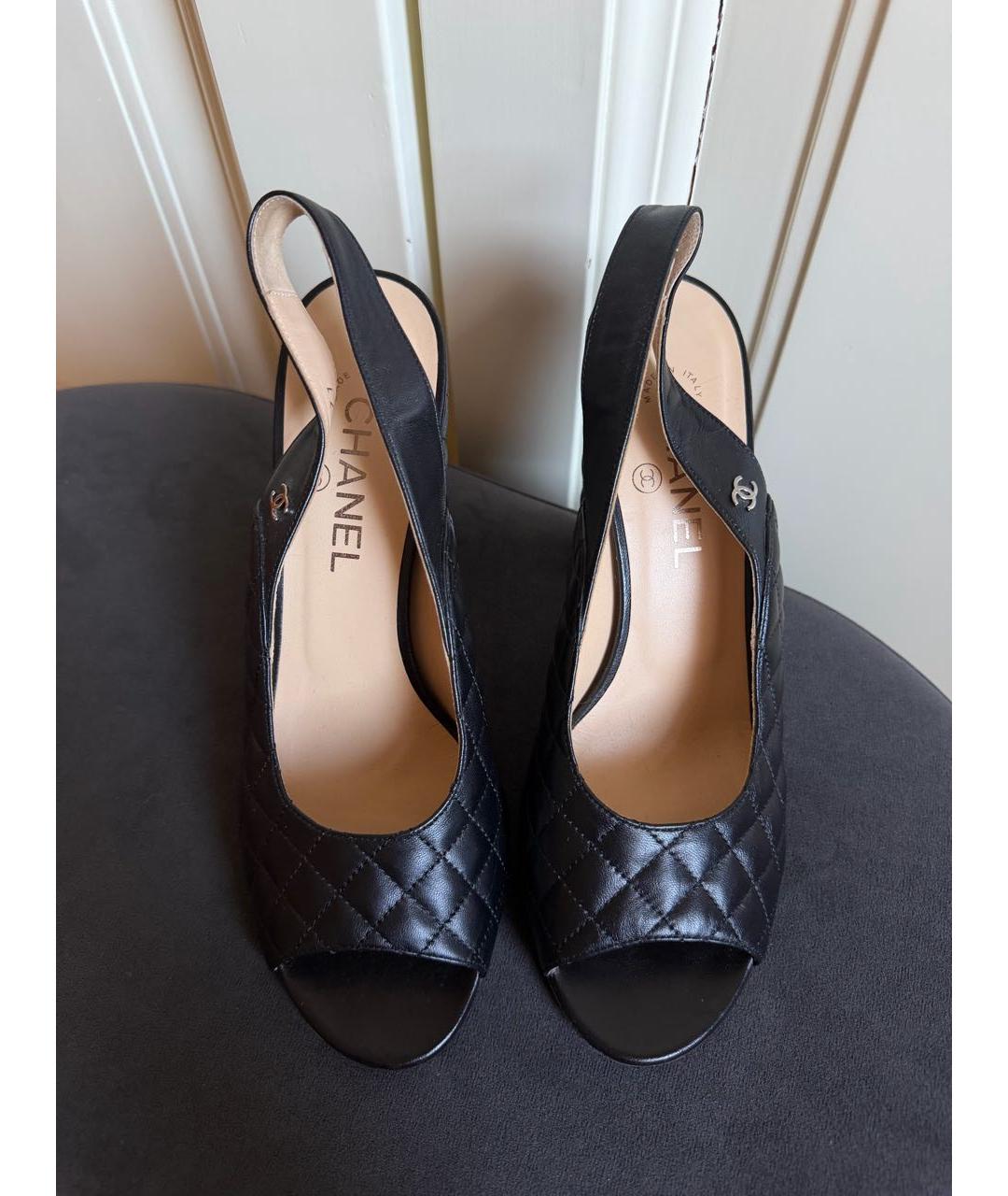 CHANEL Черные кожаные туфли, фото 2