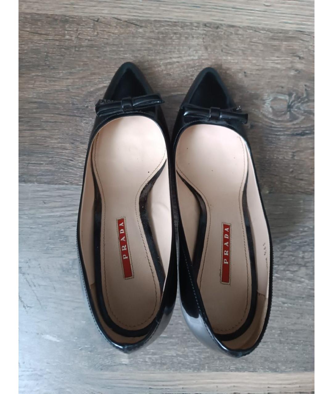 PRADA Черные туфли из лакированной кожи, фото 3