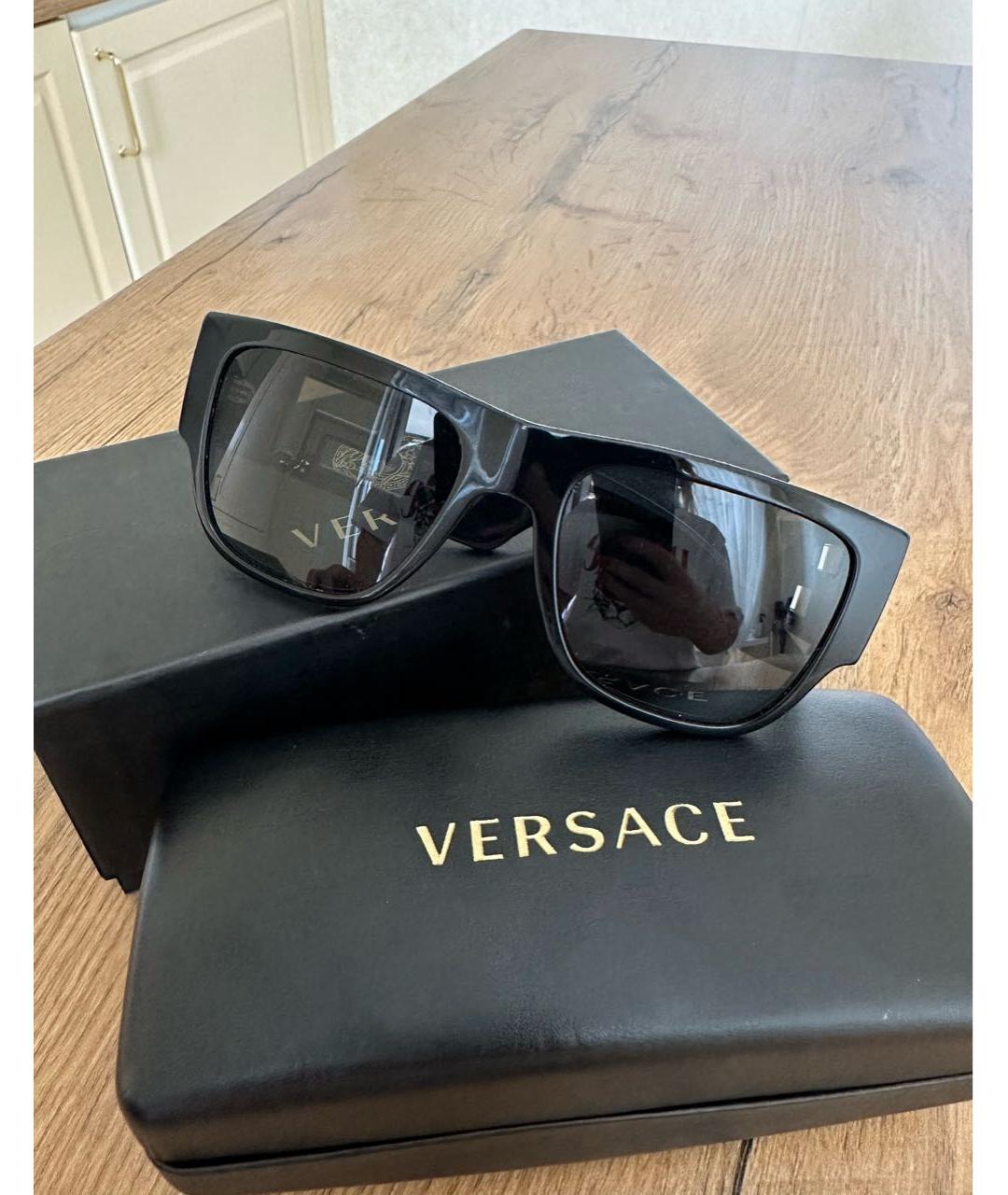 VERSACE Черные пластиковые солнцезащитные очки, фото 4