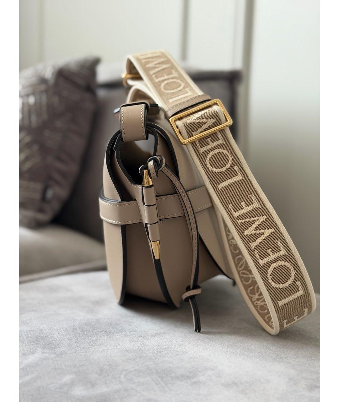 LOEWE Бежевая кожаная сумка через плечо, фото 4