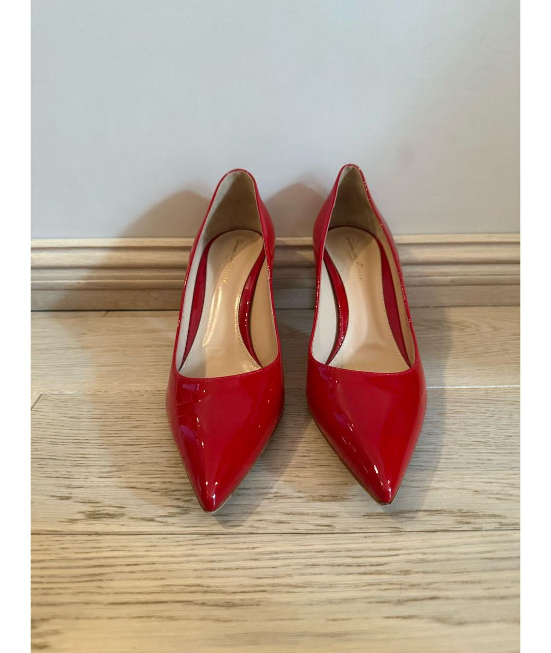 GIANVITO ROSSI Красные туфли из лакированной кожи, фото 2