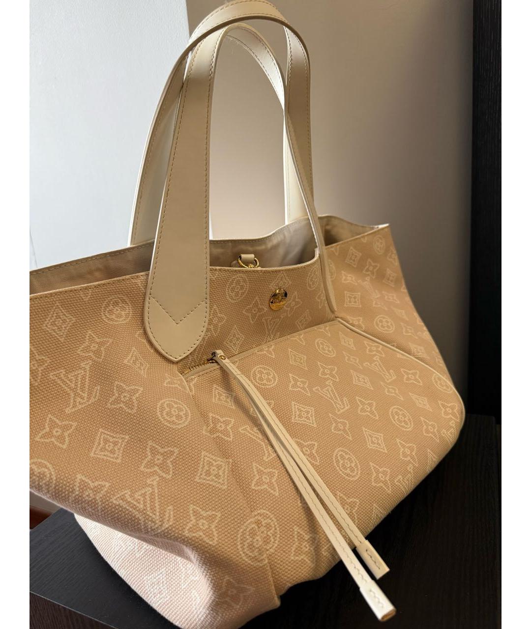 LOUIS VUITTON Бежевая тканевая пляжная сумка, фото 2