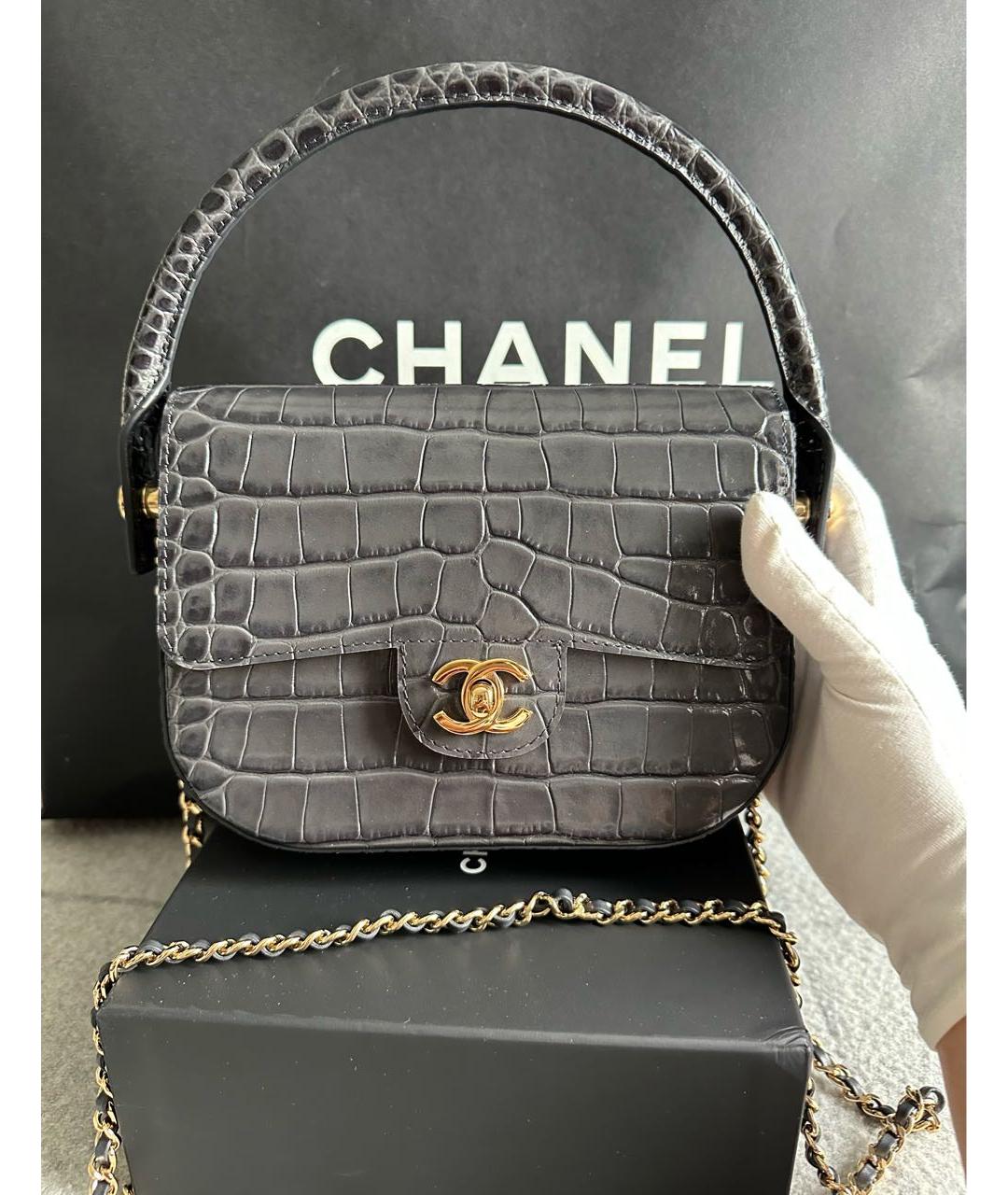 CHANEL Антрацитовая кожаная сумка с короткими ручками, фото 2