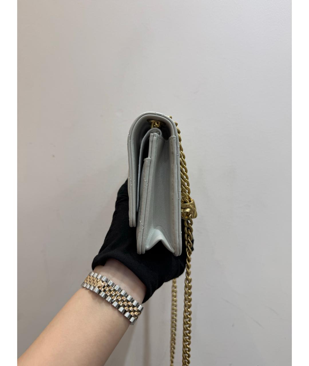 CHANEL Серая кожаная сумка через плечо, фото 4