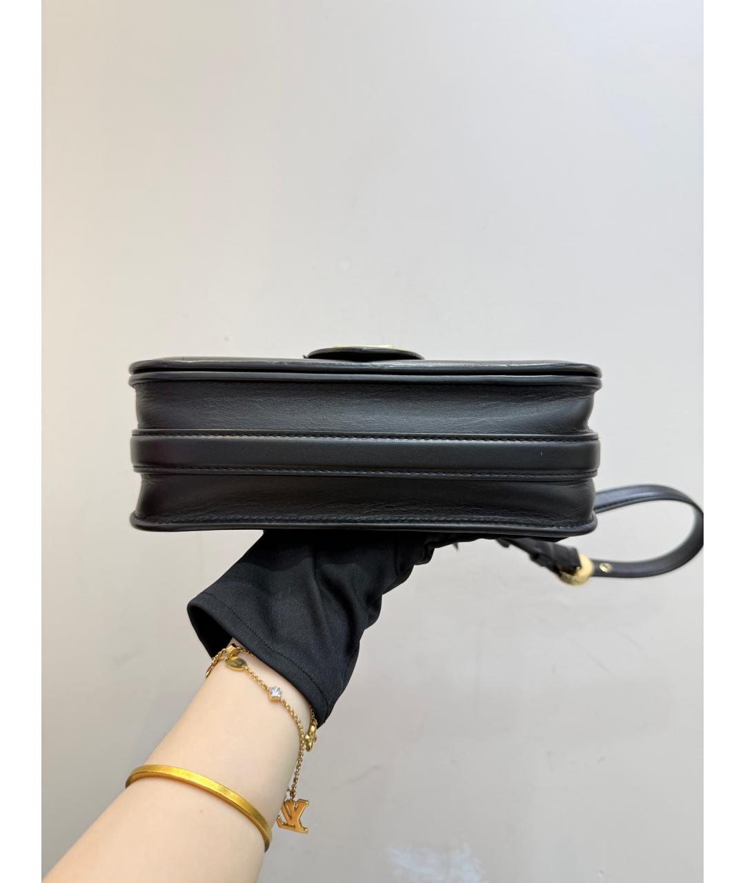 LOUIS VUITTON Черная кожаная сумка через плечо, фото 6