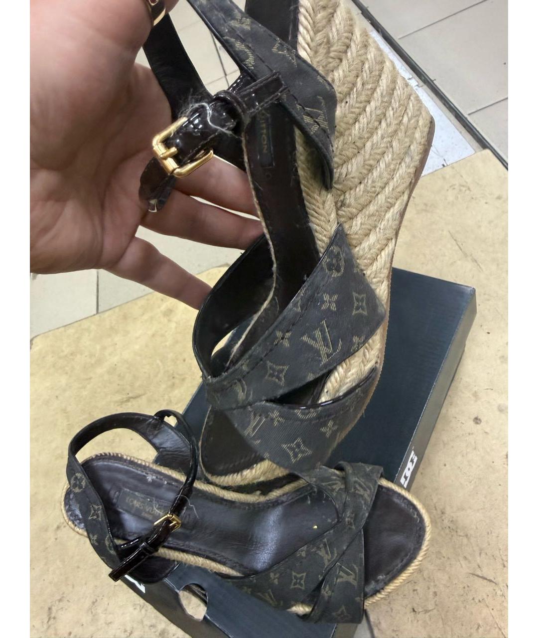 LOUIS VUITTON Коричневые босоножки, фото 7