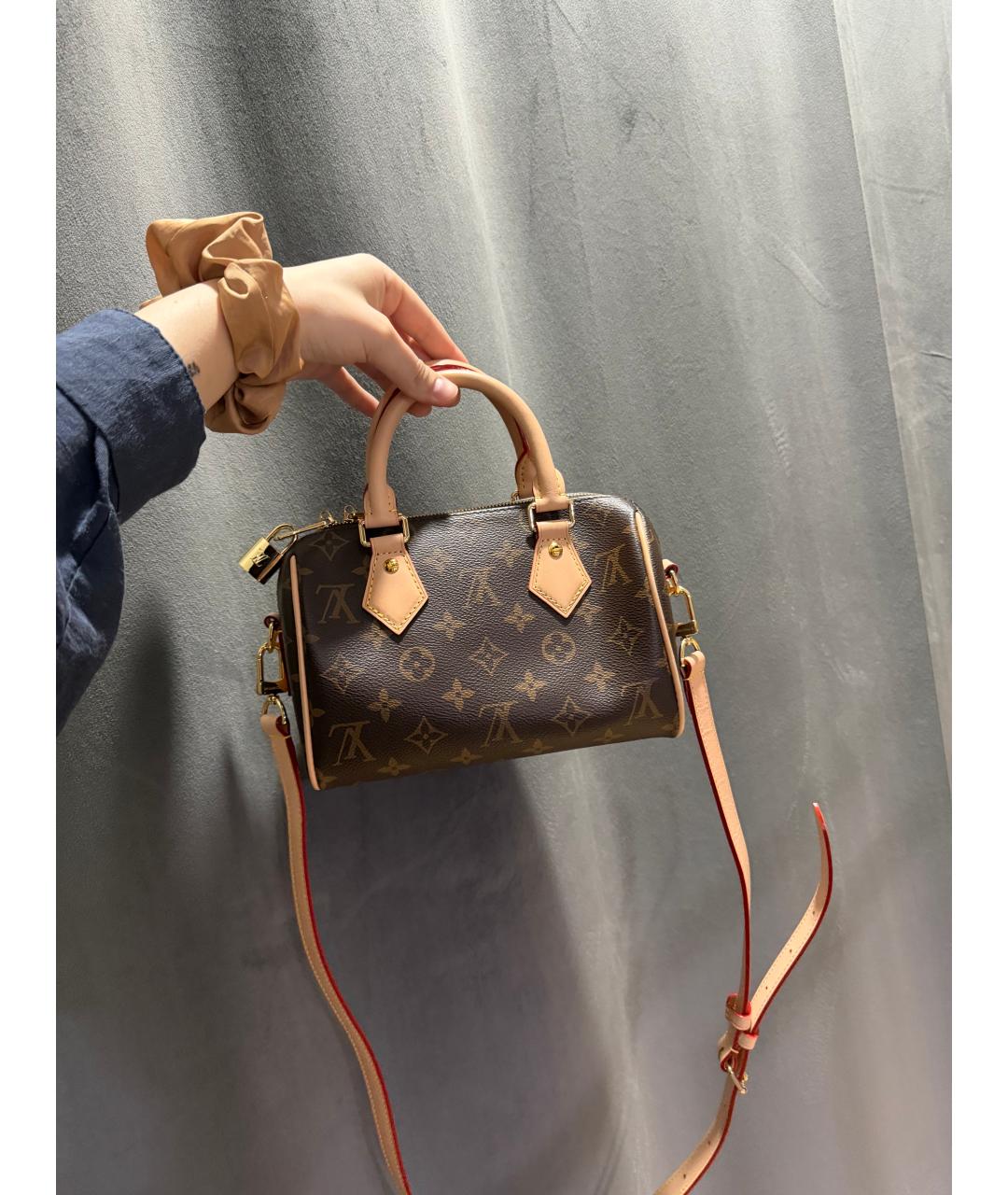 LOUIS VUITTON Коричневая канва сумка с короткими ручками, фото 7