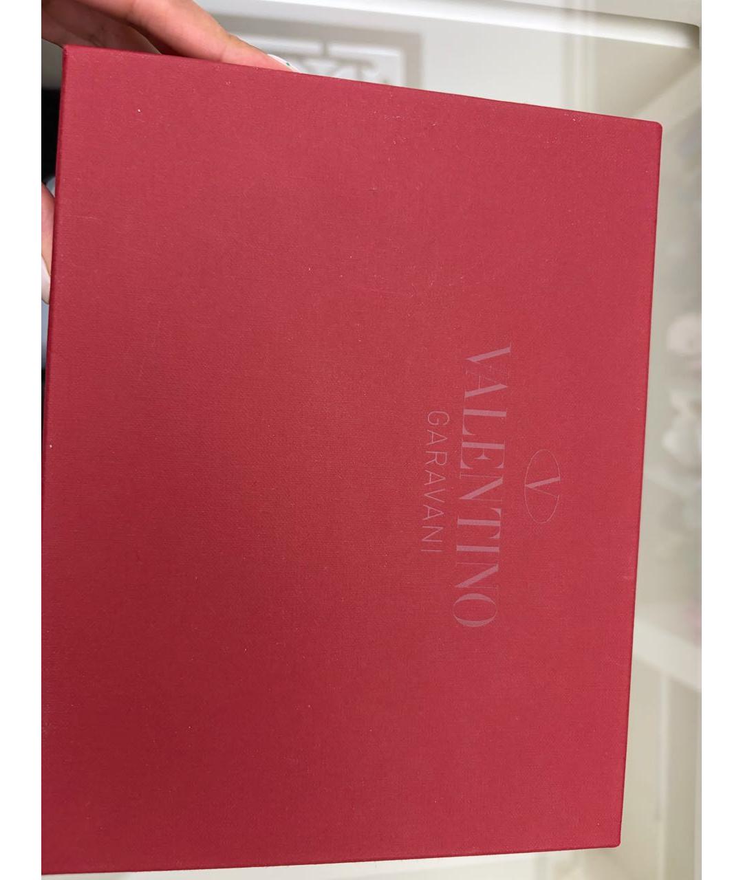 VALENTINO Бежевая кожаная сумка через плечо, фото 6