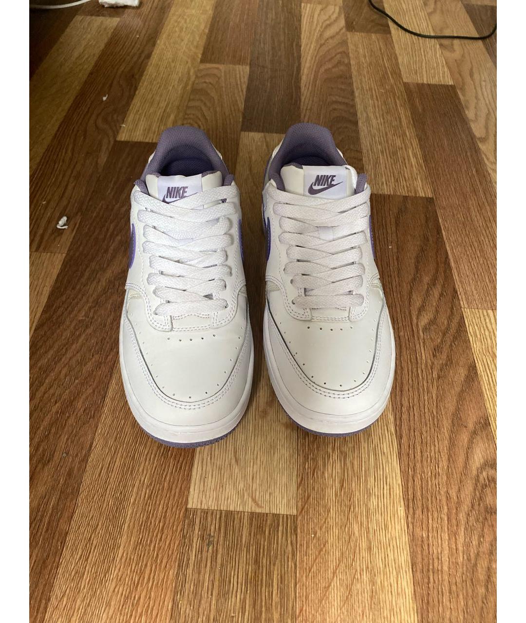 NIKE Белые кожаные кроссовки, фото 2