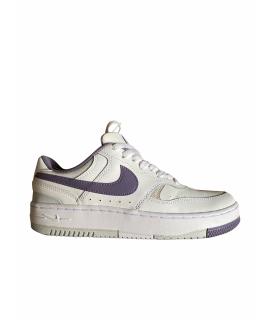 NIKE Кроссовки