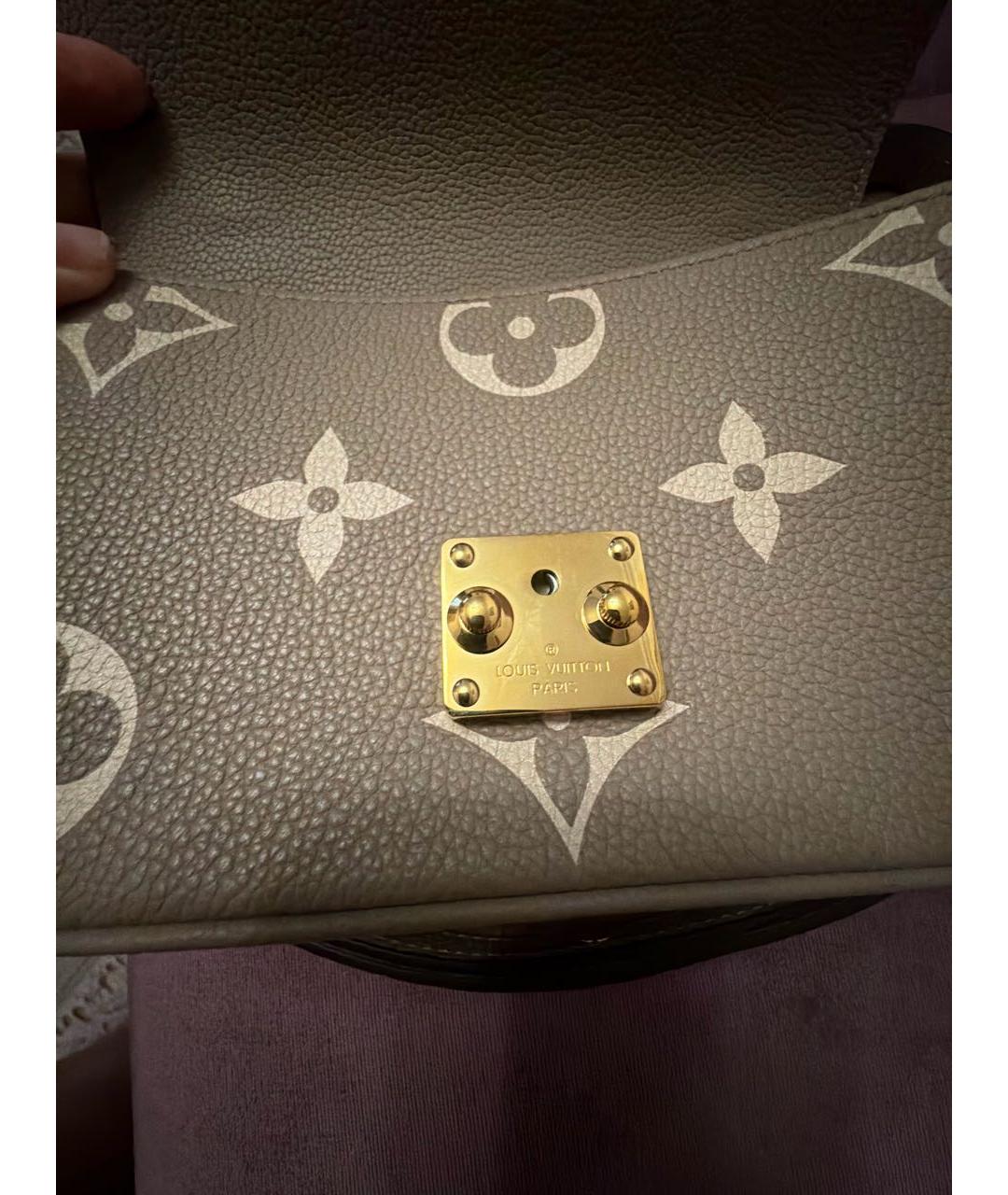LOUIS VUITTON Бежевая кожаная сумка через плечо, фото 5