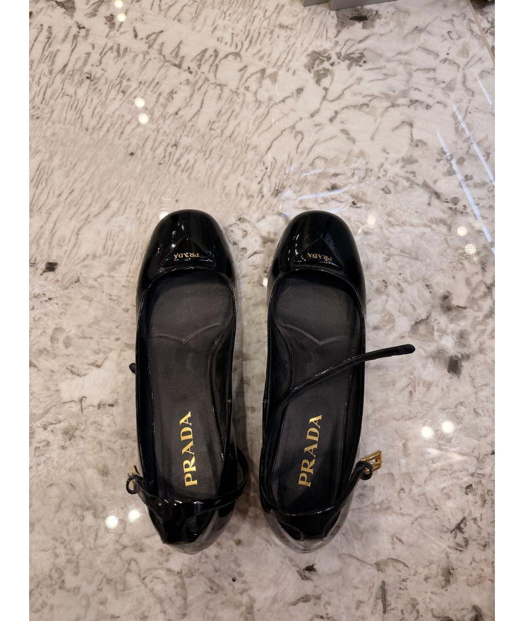 PRADA Черные босоножки из лакированной кожи, фото 3