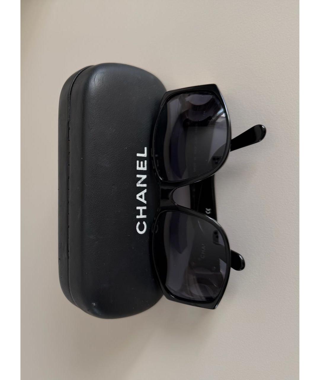 CHANEL Черные пластиковые солнцезащитные очки, фото 3
