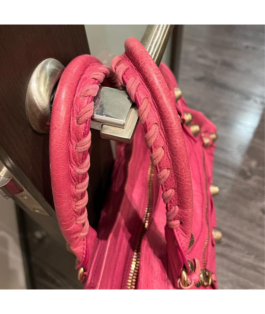 BALENCIAGA Розовая кожаная сумка с короткими ручками, фото 4