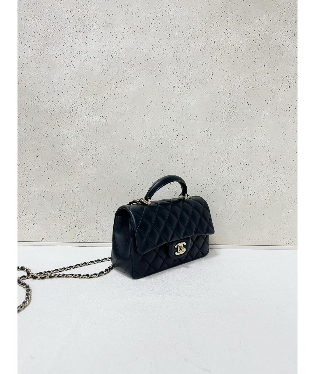 CHANEL Черная кожаная сумка через плечо, фото 3