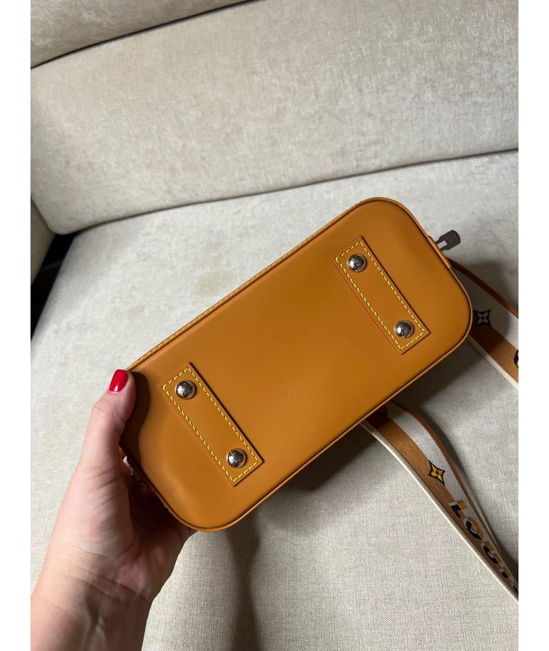 LOUIS VUITTON Оранжевая кожаная сумка с короткими ручками, фото 8