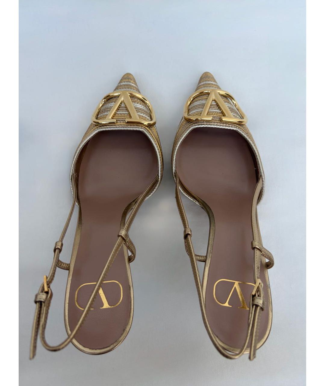 VALENTINO Золотые кожаные туфли, фото 3