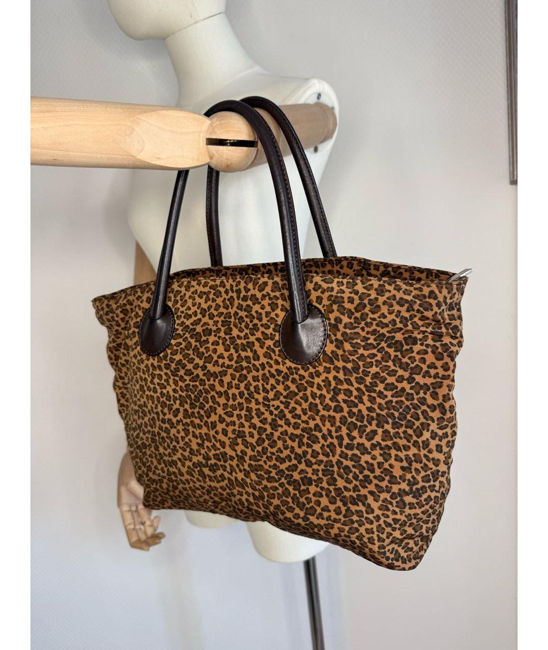 BOTTEGA VENETA Коричневая нейлоновая сумка с короткими ручками, фото 2