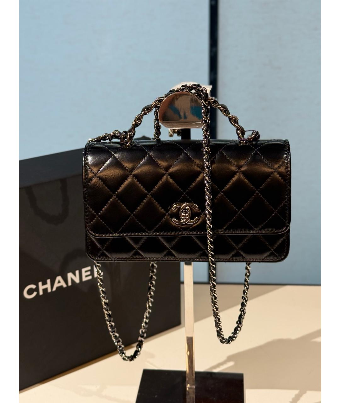 CHANEL Черная кожаная сумка через плечо, фото 2
