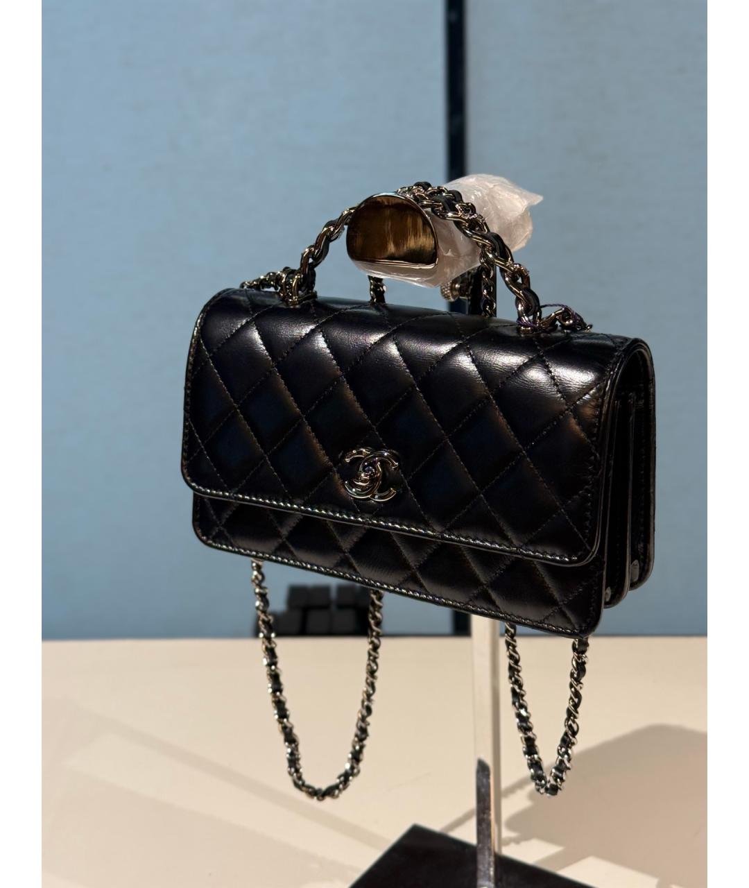 CHANEL Черная кожаная сумка через плечо, фото 3