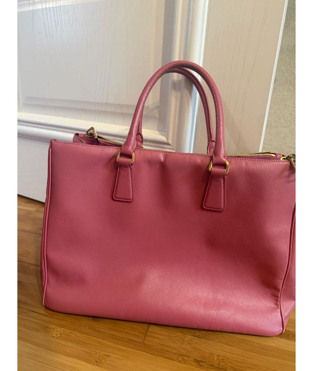 PRADA Коралловая кожаная сумка с короткими ручками, фото 3