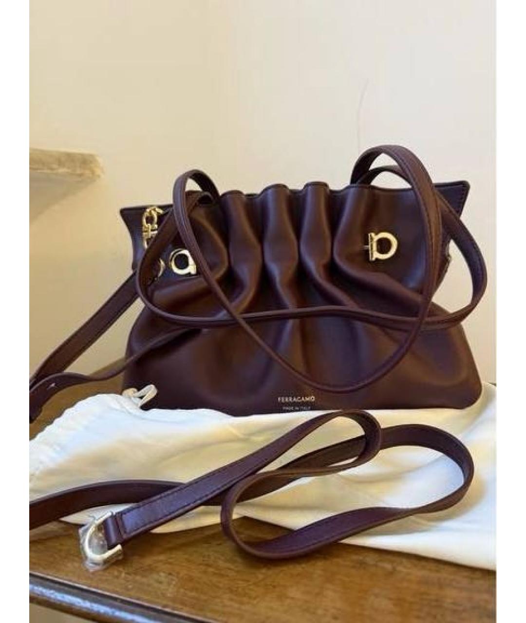 FERRAGAMO Бордовая кожаная сумка через плечо, фото 3
