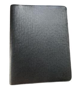 LOUIS VUITTON Книга