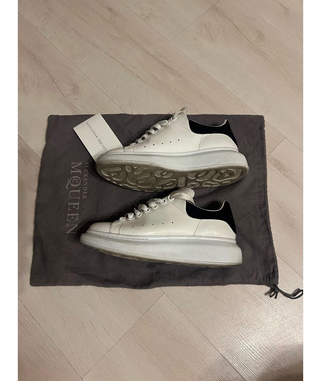 ALEXANDER MCQUEEN Белые кожаные кеды, фото 3
