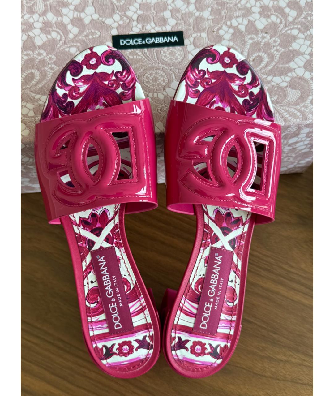 DOLCE&GABBANA Фуксия мюли из лакированной кожи, фото 2