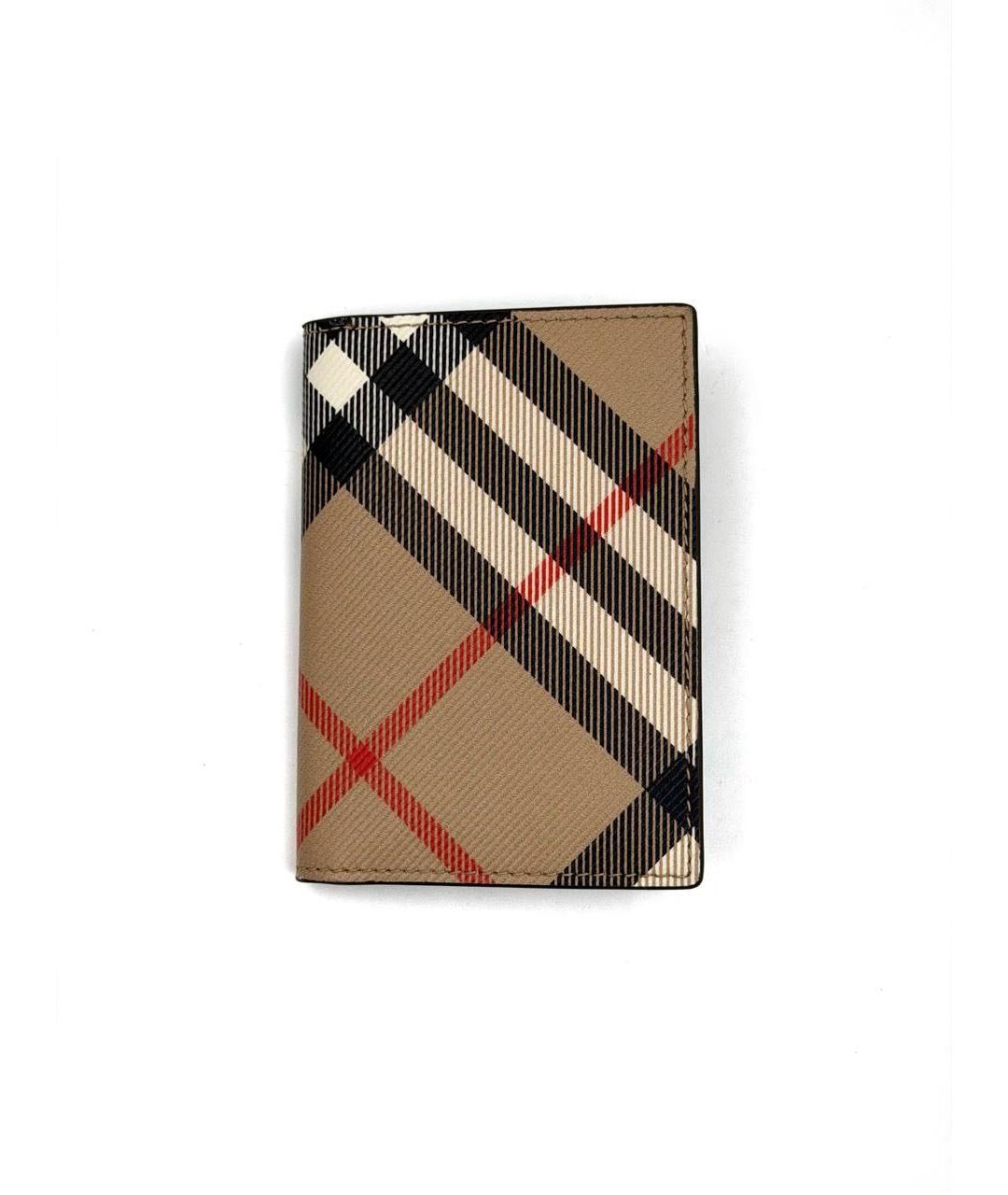 BURBERRY Бежевый кожаный кардхолдер, фото 4