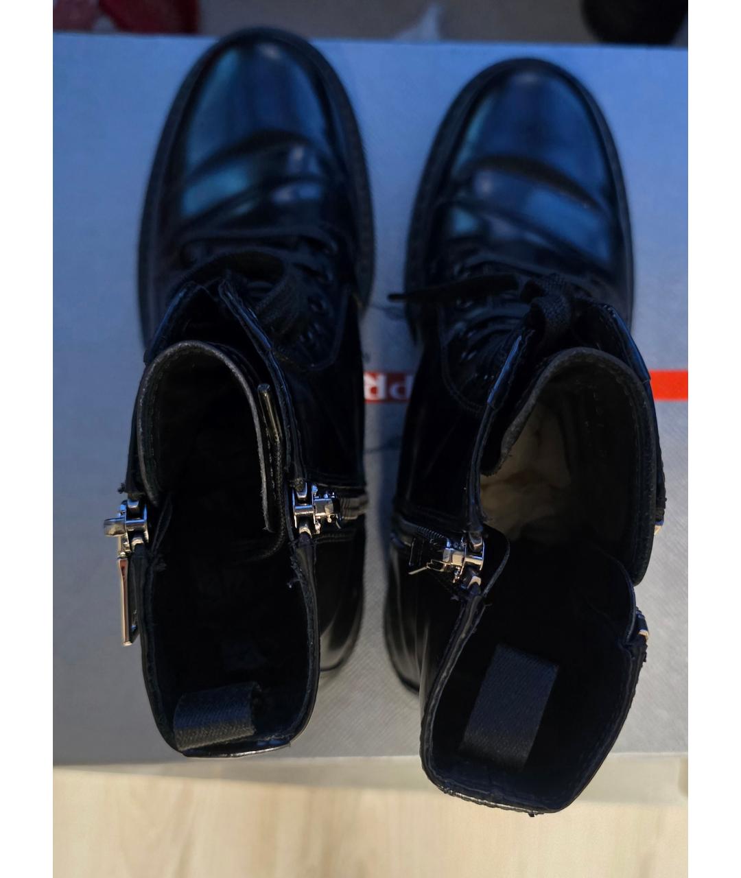PRADA Черные ботинки из лакированной кожи, фото 2