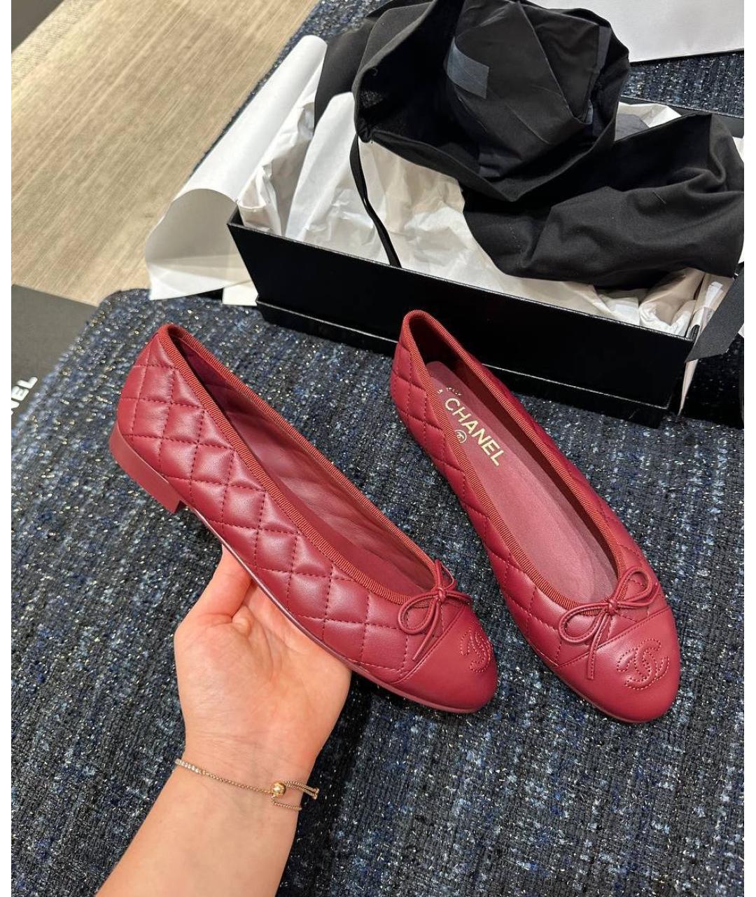 CHANEL Бордовые кожаные балетки, фото 5