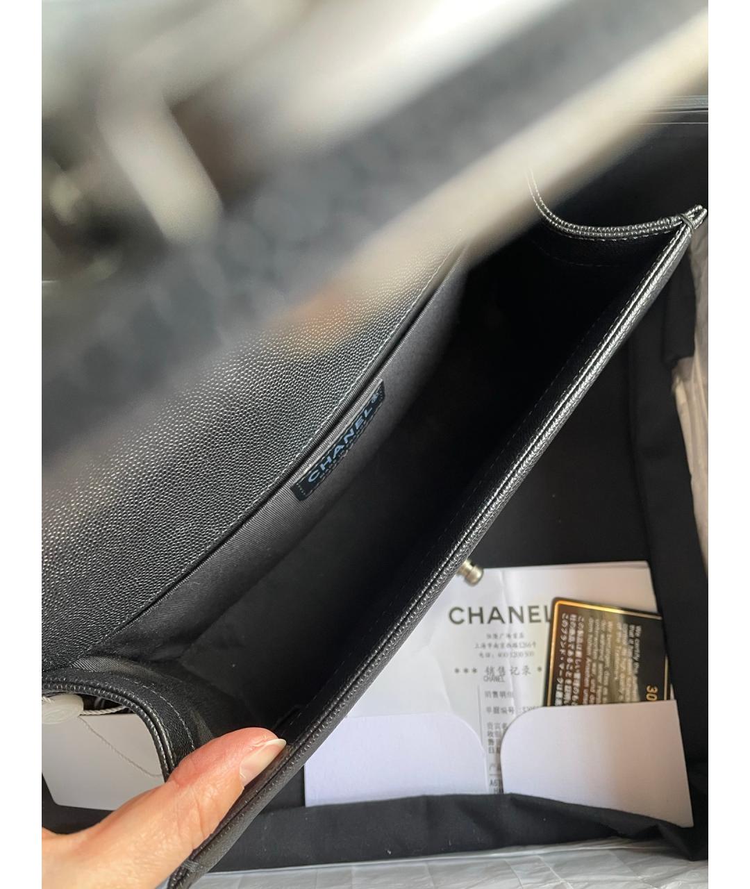 CHANEL Черная кожаная сумка через плечо, фото 6