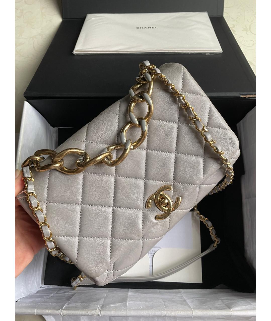 CHANEL Серая кожаная сумка через плечо, фото 2