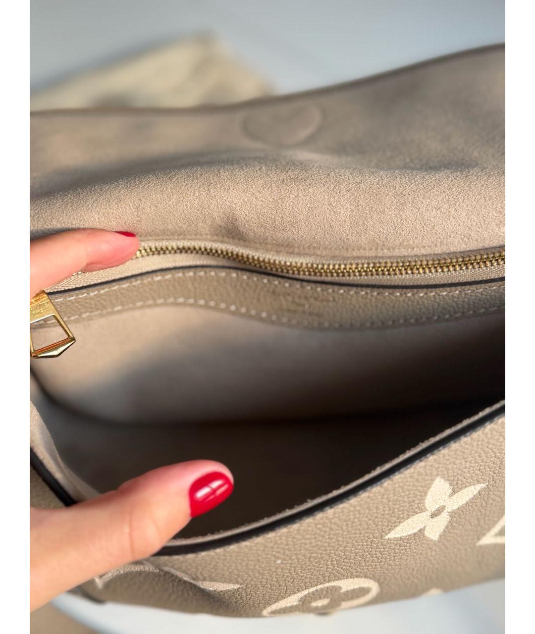 LOUIS VUITTON Бежевая кожаная сумка с короткими ручками, фото 4